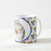 Niedlicher Hamster mit einem Ostereier Kaffeetasse (VorderseiteRechts)