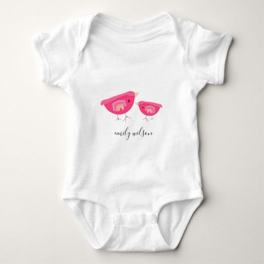 Niedlicher Handgezogener Regenbogen Pink Birdy Mot Baby Strampler (Vorderseite)