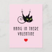 Niedlicher Hang in dorthin Valentine mit schwarzer Postkarte (Vorderseite)