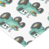 Niedlicher Happy Green Traktor Cartoon Tischdecke (Schrägansicht)