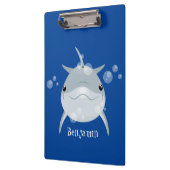 Niedlicher Happy-Kawaii-Delphin-Cartoon Klemmbrett (Links)