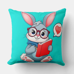 Niedlicher Hase mit Brille beim Lesen eines Buches Kissen
