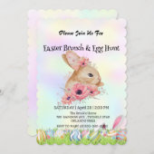 Niedlicher Hasen auf der Jagd auf Ei Happy Osterta Einladung (Vorne/Hinten)
