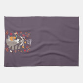 Niedlicher Herbsttracoon mit benutzerdefiniertem T Geschirrtuch (Horizontal)