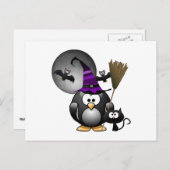 Niedlicher Hexenpinguin mit Halloween-Szene Postkarte (Vorne/Hinten)