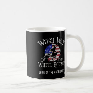 Niedlicher Hexenweg ins Weiße Haus Kamala Harris b Kaffeetasse