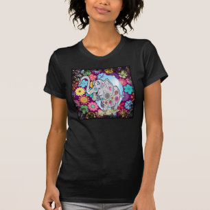 Niedlicher Hippie Elephant mit bunten Blume T-Shirt
