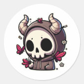 Niedlicher Horned Skull genießt die Schmetterlinge Runder Aufkleber (Vorderseite)