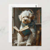 Niedlicher Hund, der ein Buch liest Postkarte (Vorne/Hinten)