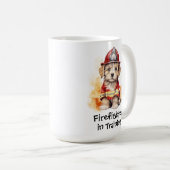 Niedlicher Hund Fireman Anzug Feuerwehrmann in der Kaffeetasse (VorderseiteRechts)
