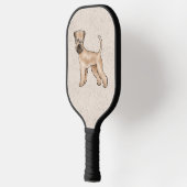 Niedlicher Hund mit weichem Rad auf Beige Pickleball Schläger (Links)