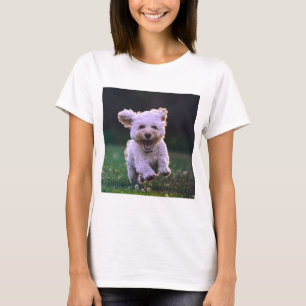 Niedlicher Hund mit weißem Löffel T-Shirt