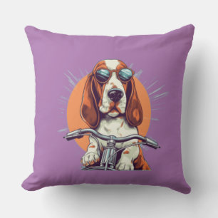 Niedlicher Hundbiker im Sonnenuntergang Throw Kiss Kissen