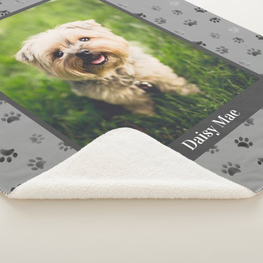 Niedlicher Hunde Foto Name Silver Graue Paw Prints Sherpadecke (3/4)