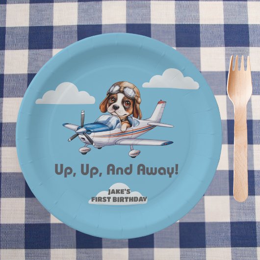 Niedlicher Hundspilot und Cessna Flugzeug, Reisen, Pappteller