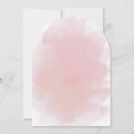 Niedlicher Hut, der ein Blatt trägt, das auf einem Einladung (Rückseite)