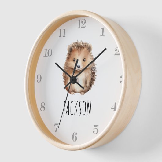 Niedlicher Igel! Benutzerdefiniertes Monogramm Uhr (Winkel)