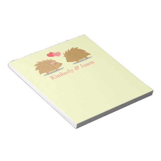 Niedlicher Igel Couple in Liebe Notizblock (angewinkelt)