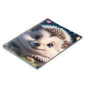 Niedlicher Igel mit großen blauen Augen Notizblock (Linke Seite)