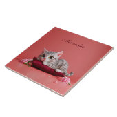 Niedlicher Januar Katze mit Nelken Fliese (Seite)