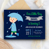 Niedlicher Junge mit Schirm | Rainday Birthday Par Einladung