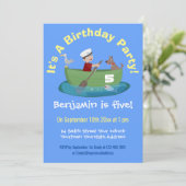 Niedlicher Junge Segelschiff und Hunderuderschiff  Einladung (Stehend Vorderseite)