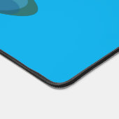 Niedlicher Junge Segelschiff und Hunderuderschiff  Schreibtischunterlage (Ecke)