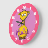 Niedlicher Kaugummi Rosa Monogrammatioe Giraffe Große Wanduhr (Winkel)