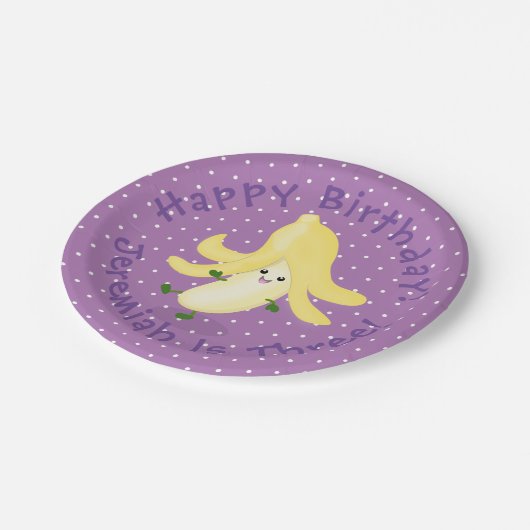 Niedlicher Kawaii-Cartoon Pappteller (Schrägansicht)