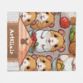 Niedlicher Kawaii-Hamster, der Erdbeeren isst Fleecedecke (Vorderseite (Horizontal))