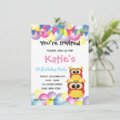 Niedlicher Kinderbaby-Eulengeburtstag Einladung (Stehend Vorderseite)