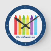 Niedlicher Kindergarten Lehrer Custom Crayon Unter Runde Wanduhr (Vorderseite)