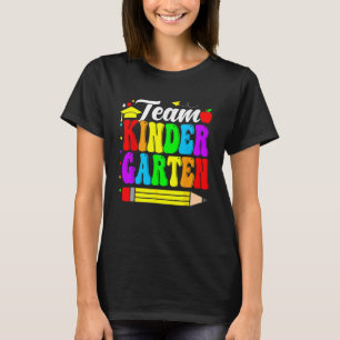 Niedlicher Kindergartenstift zurück zum Schulunter T-Shirt