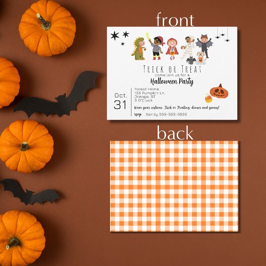 Niedlicher Kindertrick oder Halloween-Party behand Einladung