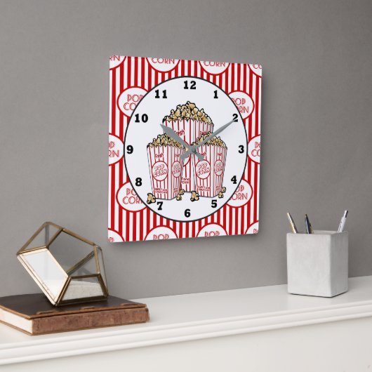 Niedlicher Kinosaal Popcorn Uhr (Büro)