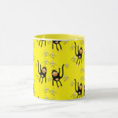 Niedlicher kleiner Affe und Bananen Tasse (Zentrum)