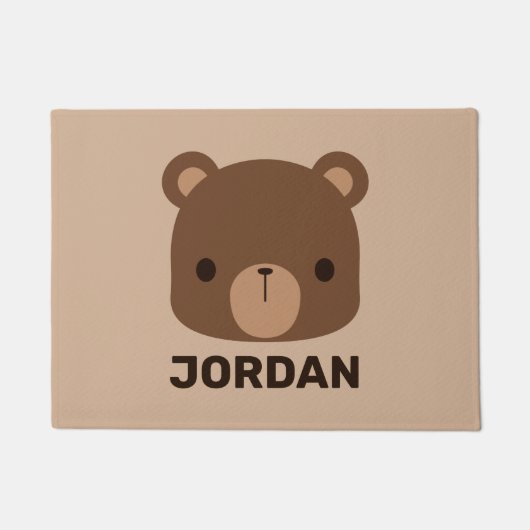 Niedlicher kleiner brauner Bär mit Personalisierte Fußmatte (Vorderseite)