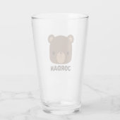Niedlicher kleiner brauner Bär mit Personalisierte Glas (Rückseite)