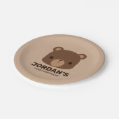 Niedlicher kleiner brauner Bär mit Personalisierte Pappteller (Schrägansicht)