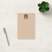 Niedlicher kleiner brauner Bär mit Personalisierte Post-it Klebezettel (Büro)