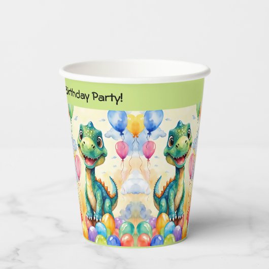 Niedlicher kleiner Dinosaurier mit viel farbenfroh Pappbecher (Rückseite)