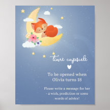 Niedlicher kleiner Fuchs auf der Mondkapsel