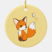 Niedlicher kleiner Fuchs sieht Schmetterling auf G Keramik Ornament (Hinten)
