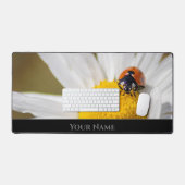 Niedlicher kleiner glücklicher Ladybug für positiv Schreibtischunterlage (Tastatur & Maus)