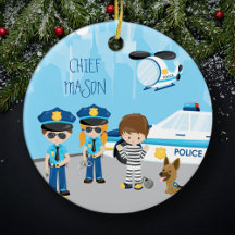 Niedlicher kleiner Kid Cartoon Polizist Weihnachte