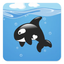 Niedlicher kleiner Orca-Wal im Ozean