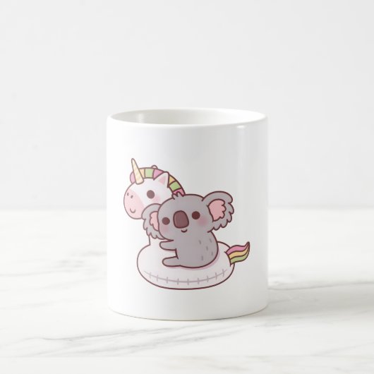 Niedlicher Koala-Bär, der Unicorn-Schwimmbad umarm Kaffeetasse (Mittel)