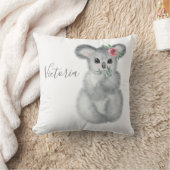 Niedlicher Koala-Bär Name Floral Modern Einfach Kissen (Decke)