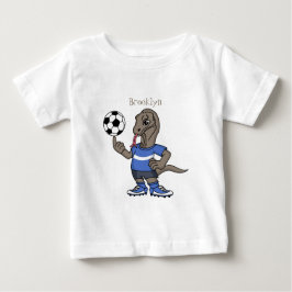 Niedlicher Komodo-Drache beim Fußballspielen Carto Baby T-shirt