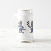 Niedlicher Komodo-Drache beim Fußballspielen Carto Bierglas (Vorderseite Links)